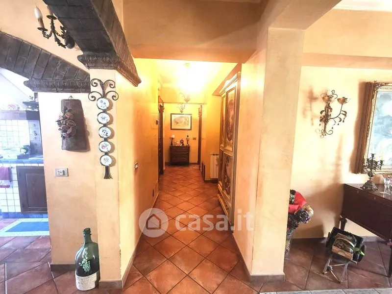 Esik - Apartment with Balcony in Catania