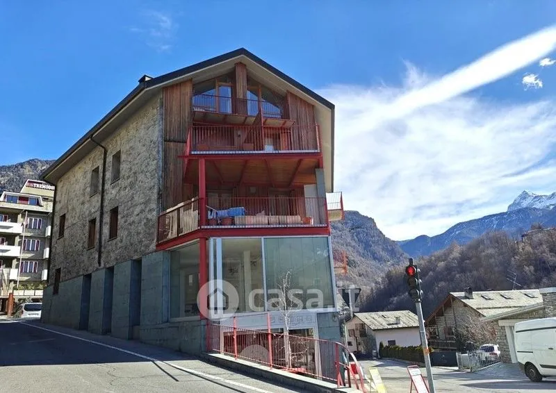 Välivaade - Triplex with Balcony in Chiesa in Valmalenco