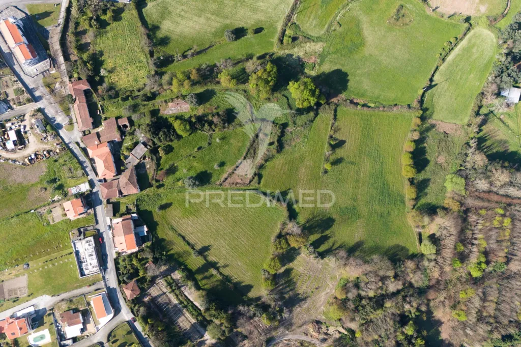 Õhuvaade - Rustic Quinta with 6 Hectares in Moure