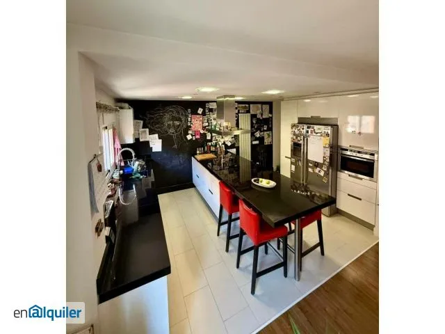 Cuisine - Furnished Flat with Air Conditioning in Malasaña