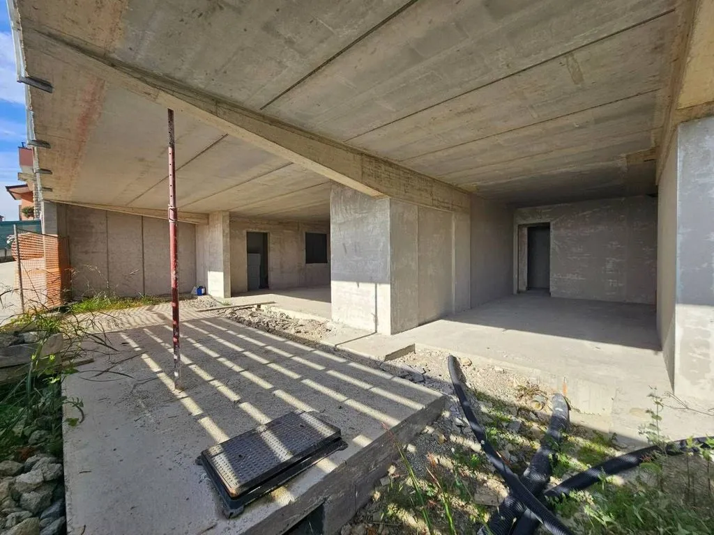 Pièces - Luxury Villa with Panoramic View in San Paolo d'Argon