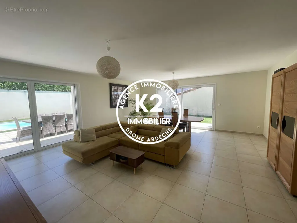 Soggiorno - Contemporary Villa with Pool in Montélimar