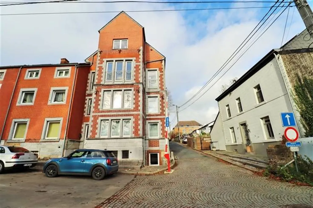 Extérieur - Duplex avec Jardin Commun au Centre de Saint-Gérard