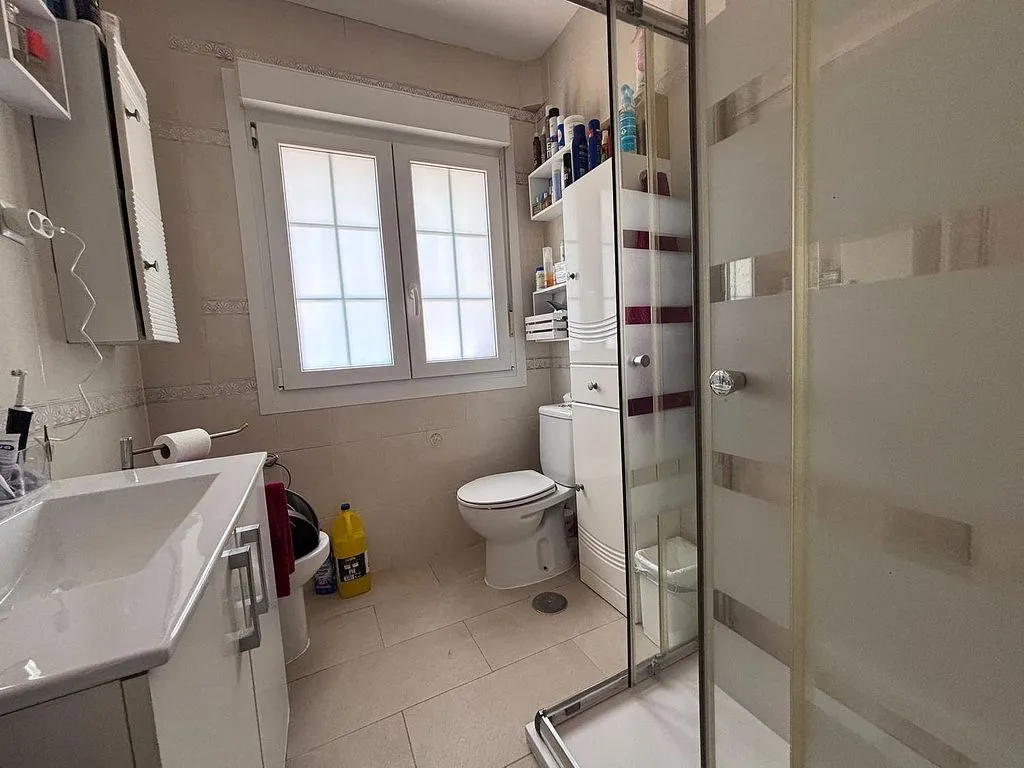 Bathrooms - Chalet with Pool and Terrace in El Boalo