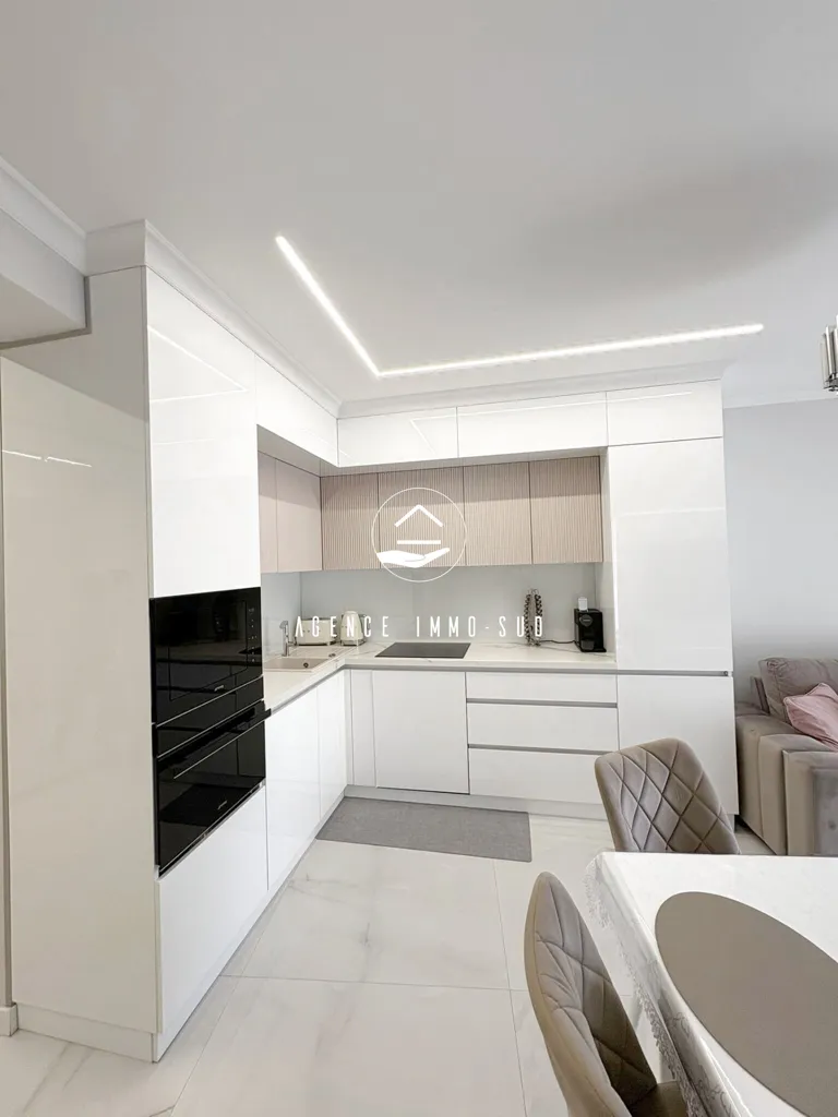 Köök - Renovated Flat with Balconies near Cagnes Hippodrome