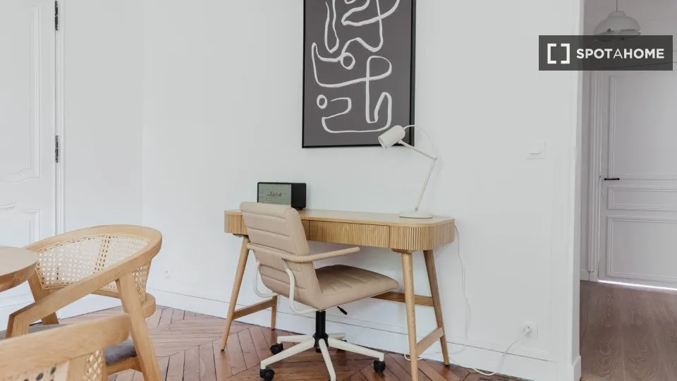 Bureau - Appartement 1 Pièce à Val-De-Grâce, Paris