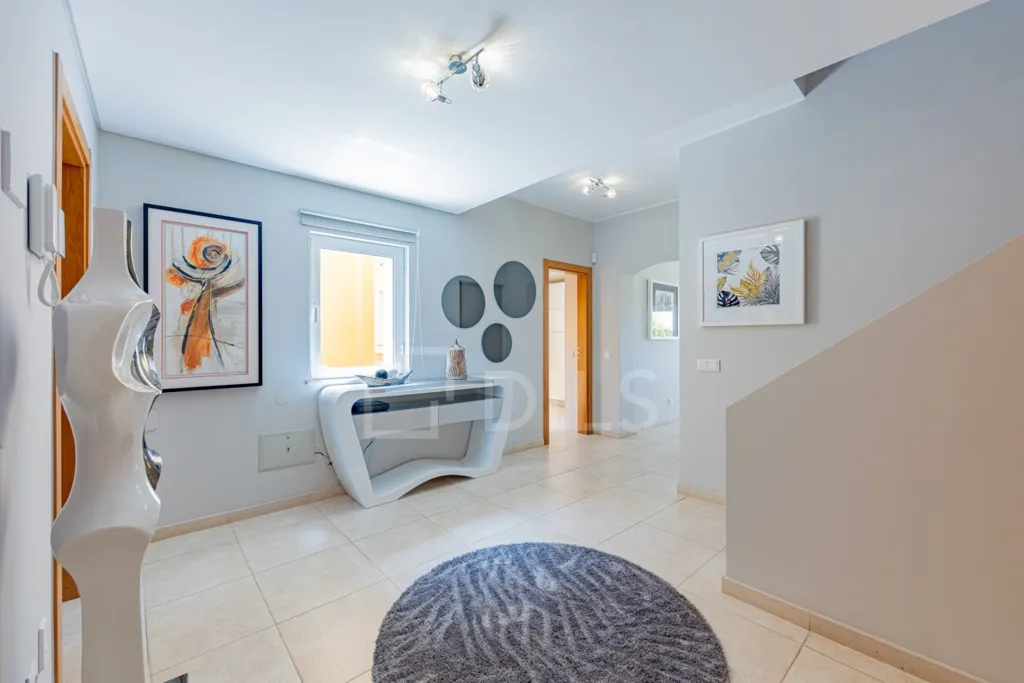 Entrée - Modern Villa with Private Terrace in Vilamoura