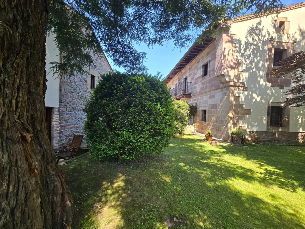 12-room house in Valdáliga