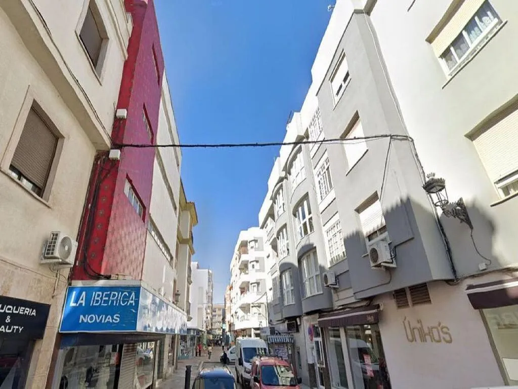 Extérieur - Flat with 3 Bedrooms in La Linea de la Concepcion