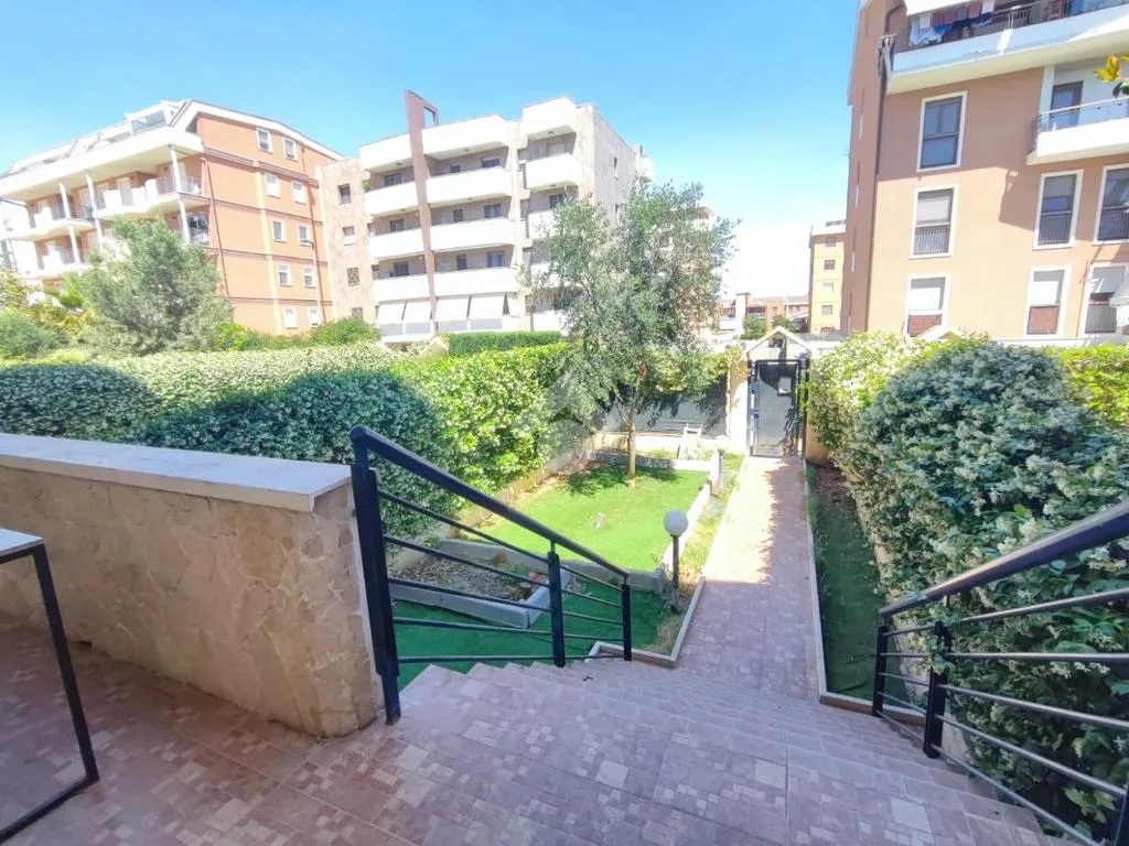 Jardin - Terraced Villa with Garden in Foggia