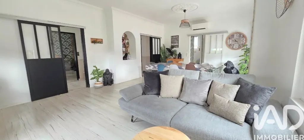 Elutuba - Character Family House with Garden in France