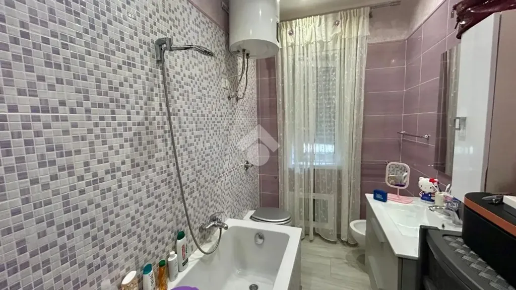 Vannitoad - Modernised Apartment with Balcony in Palermo
