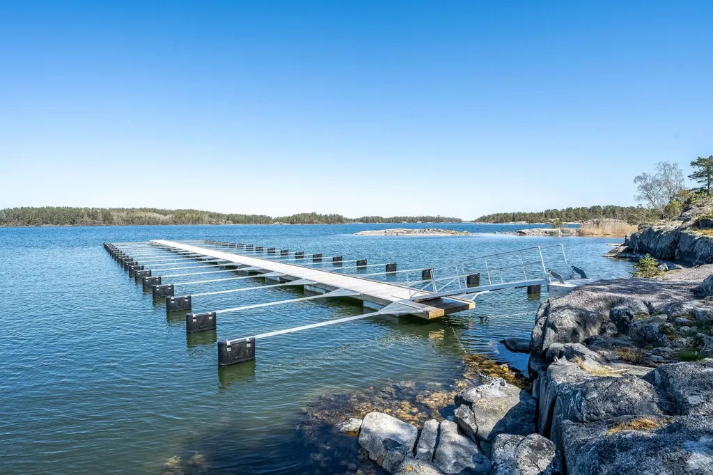 Esterno - Plot for Construction in Gryts Archipelago