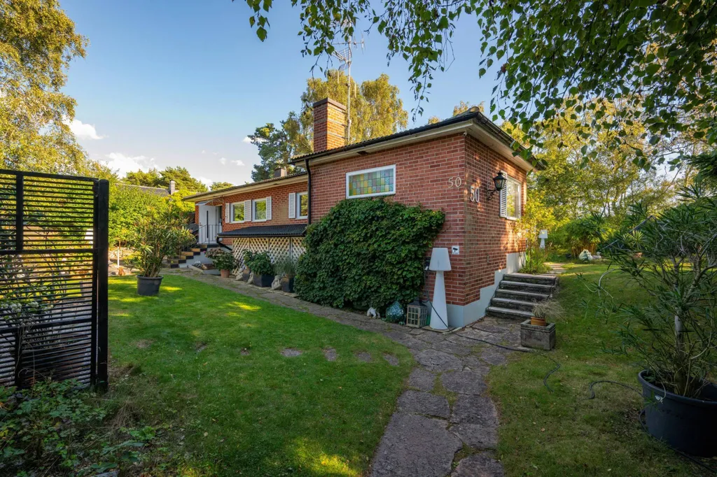 Jardin - Villa with Sea View on Trulsibrunnvägen