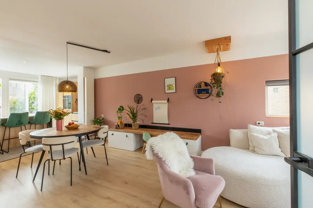 Söögituba - Modernised Corner House with Garden in Middelburg