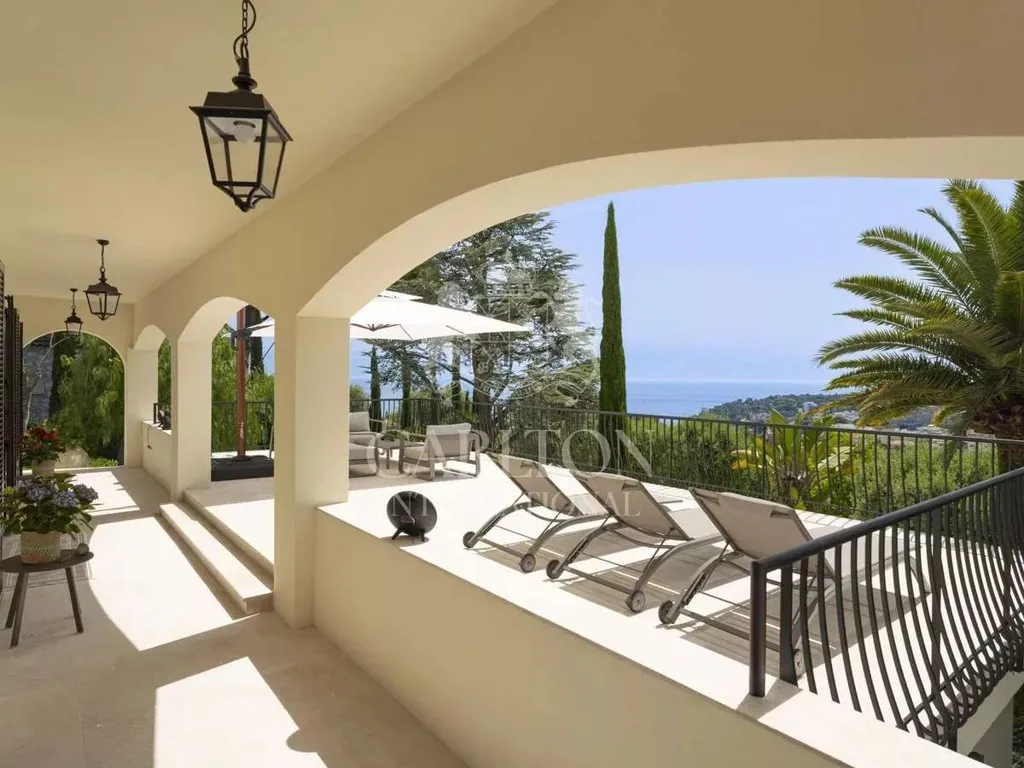 Terrace - Luxury Villa with Sea View in Roquebrune-Cap-Martin