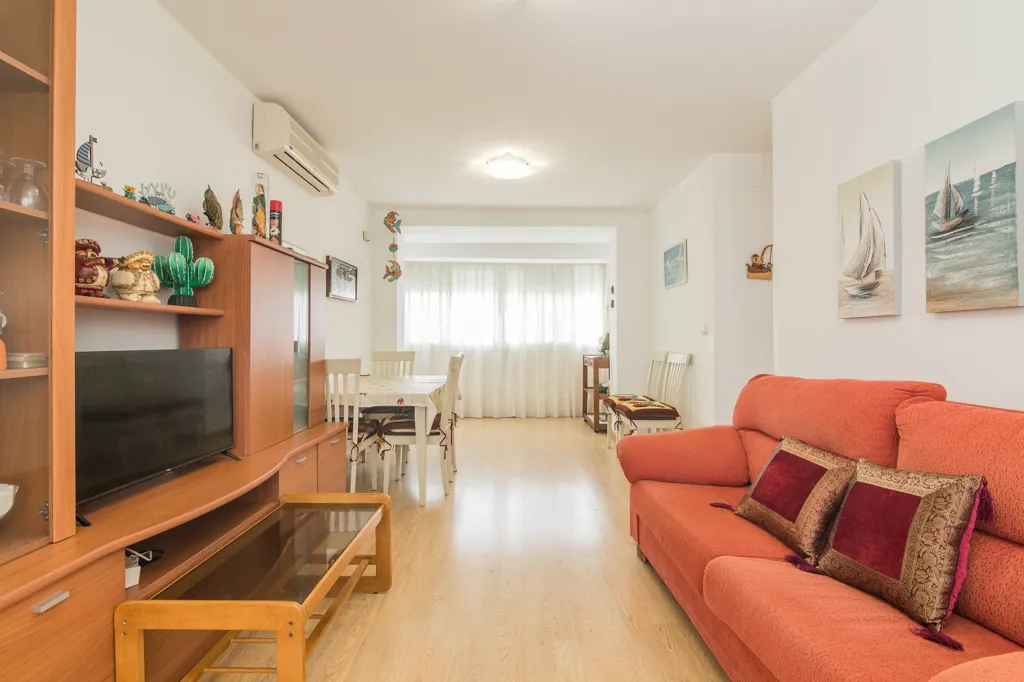 Living Room - Renovated Bungalow with Beach Access in Tamarit