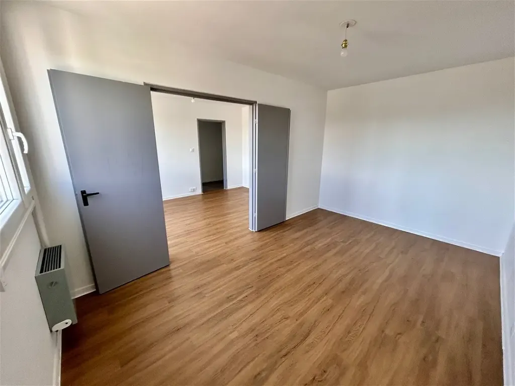 Pièces - Appartement 2 Pièces dans Copropriété Sécurisée à Limoges