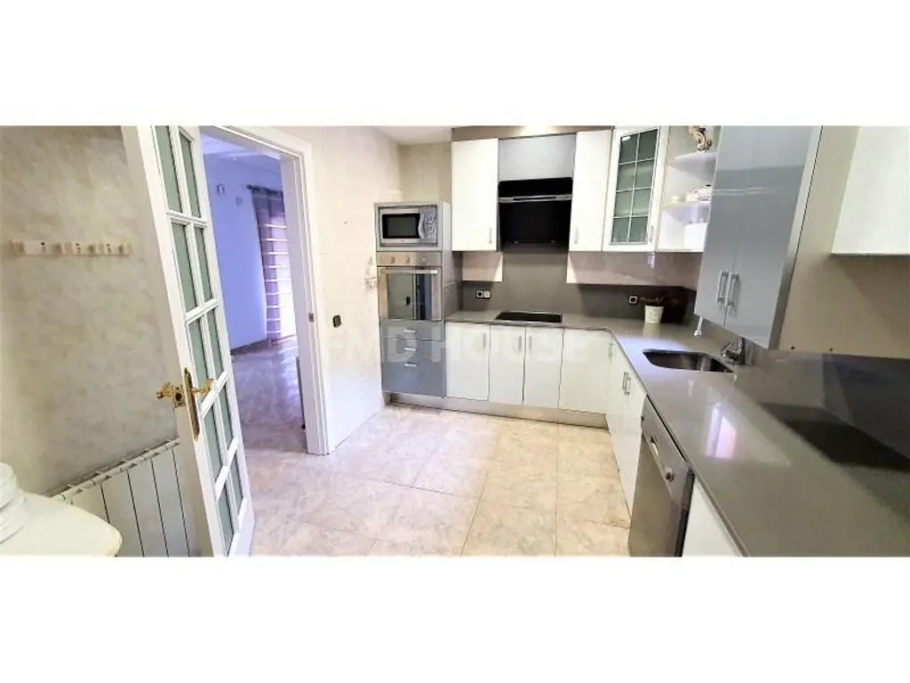 Köök - Luxury House with Pool in Lloret de Mar