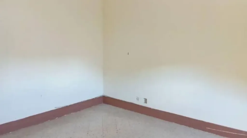 Pièces - Apartment for Renovation in Carini