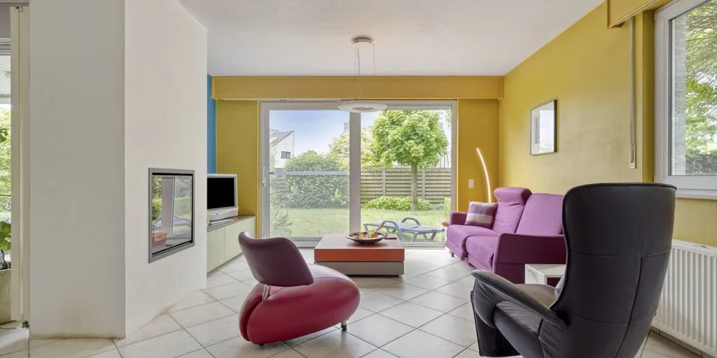 Séjour - Maison avec Espace Bureau dans le Quartier Prisé de Hoogstraten