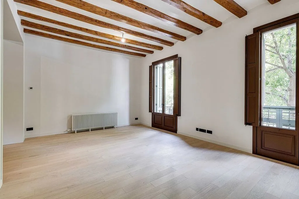 Pièces - Luxury Apartment with Balconies in Barcelona
