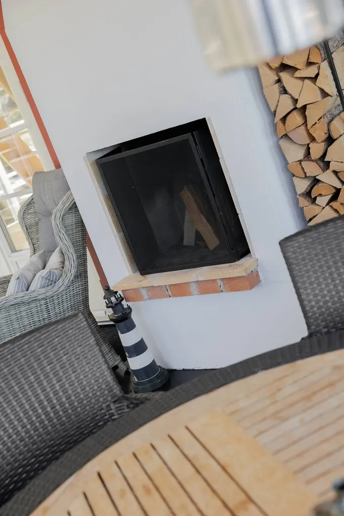 Terrazza - Modern Holiday Home with Private Beach in Tjust