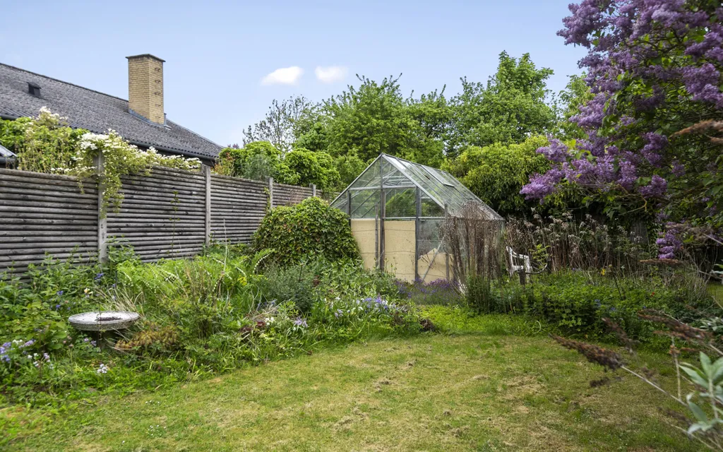 Jardin - Villa with Potential in Åshøj near Køge
