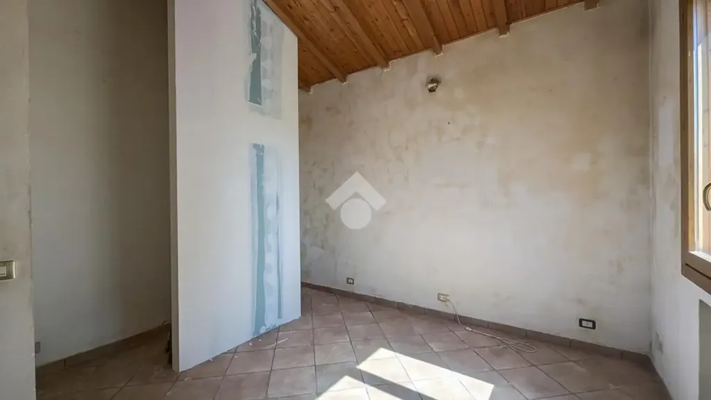 other_room