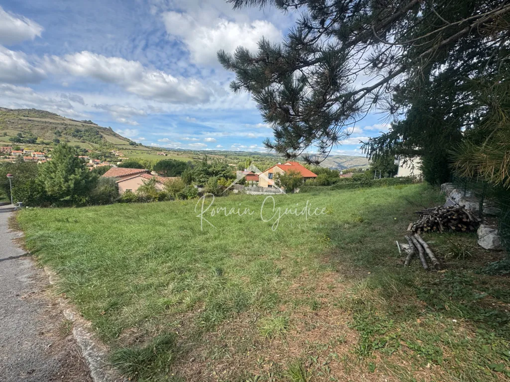 Buildable Plot with South-West Exposure in Saint-Georges-de-Luzençon