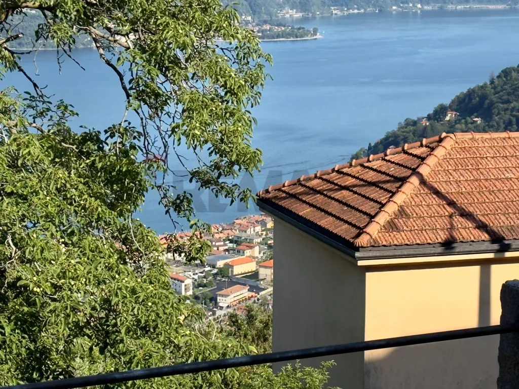 Terrasse - Rustic-Style Apartment with Lake View in Sant'Agata