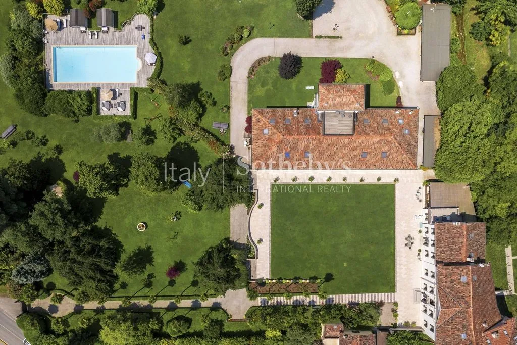 Õhuvaade - Neoclassical Villa with Park in Vittorio Veneto