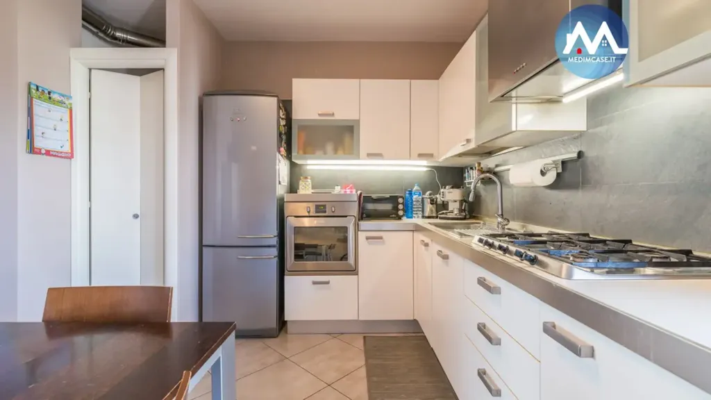 Kitchen - Trilocale with Balcony in Pesaro