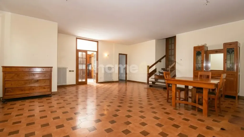 Salle à manger - Villa with Solar Panels in Albinea