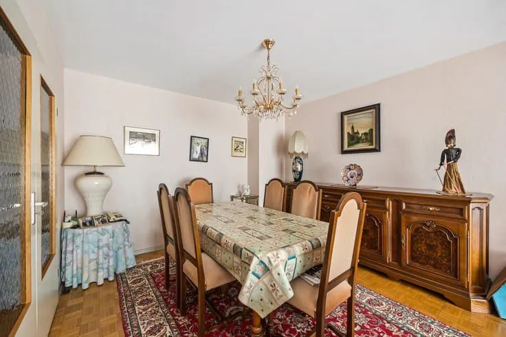 Sala da pranzo - Apartment with Canal View in Deurne, Antwerp