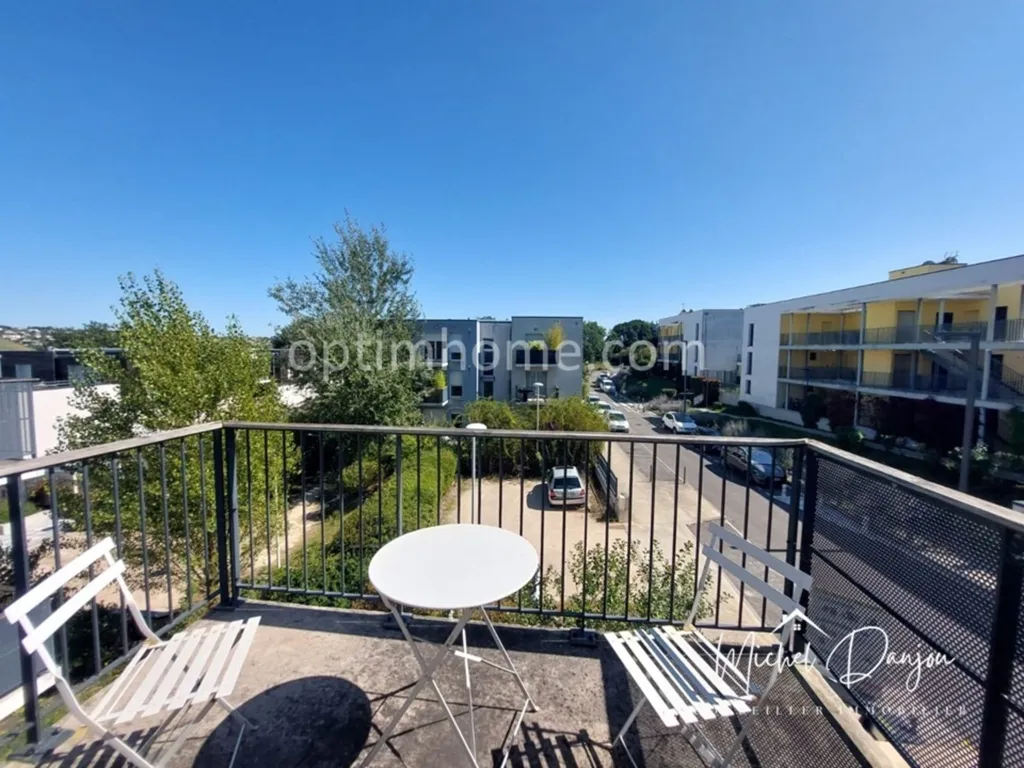 Balcon - Appartement Récent avec Balcon dans Quartier Calme