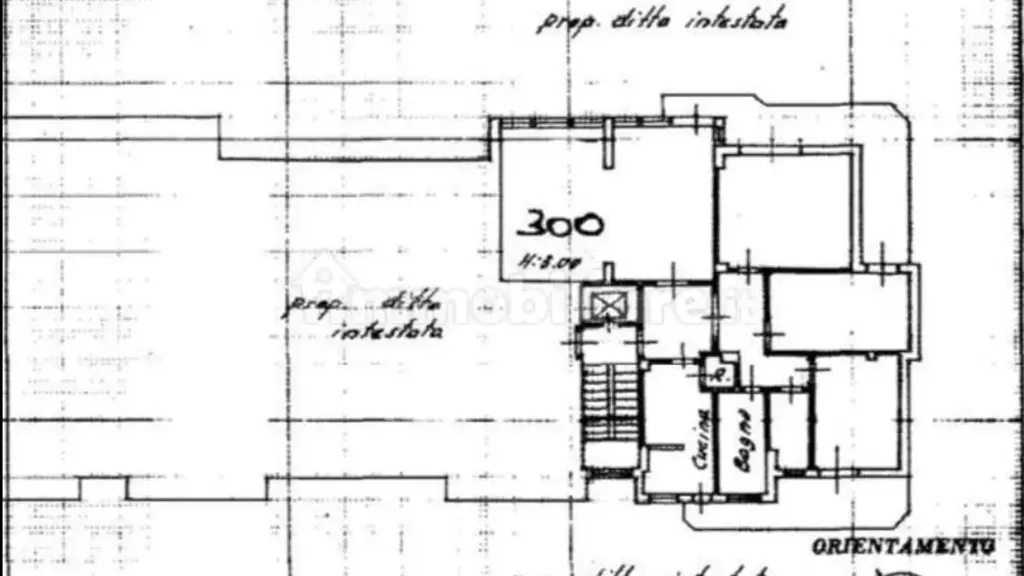 Floor Plan - Spacious Apartment with Terraces in Florence