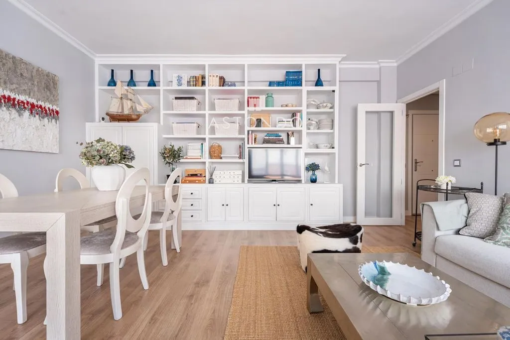 Séjour - Renovated Flat with Natural Light in Chamartín