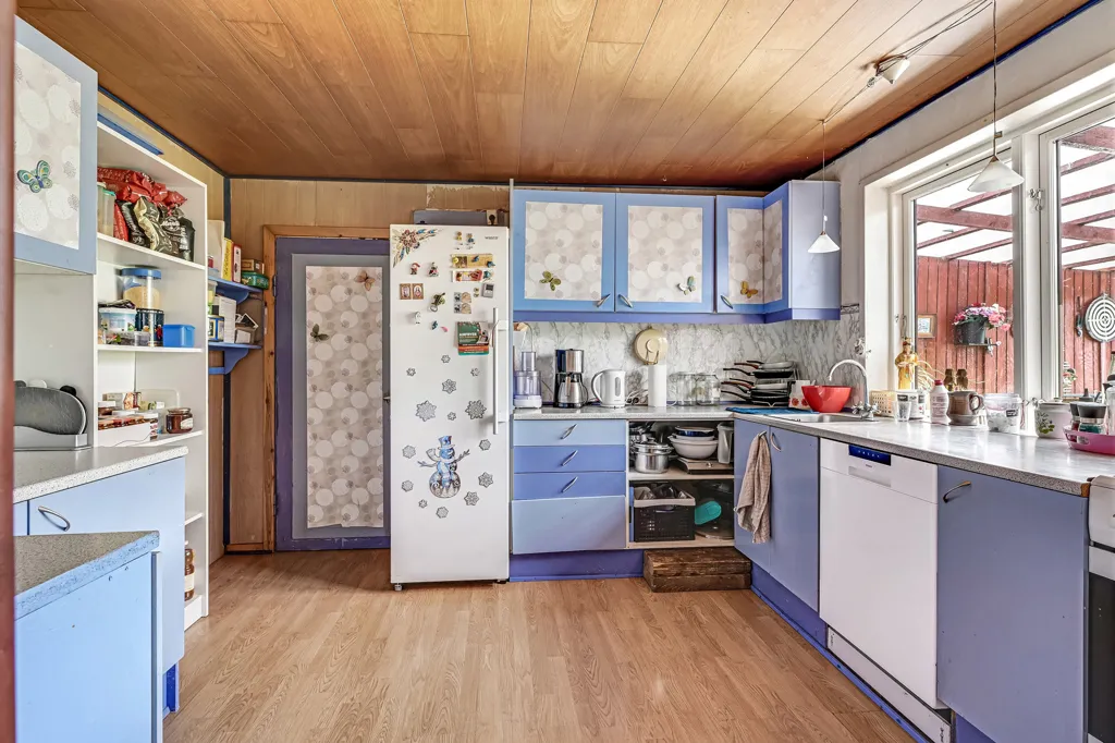 Cuisine - 1930s Villa with Garden in Vorbasse