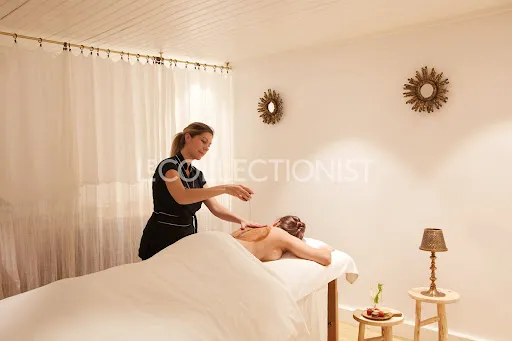 Pièces - Chalet de Luxe avec Piscine à Megève