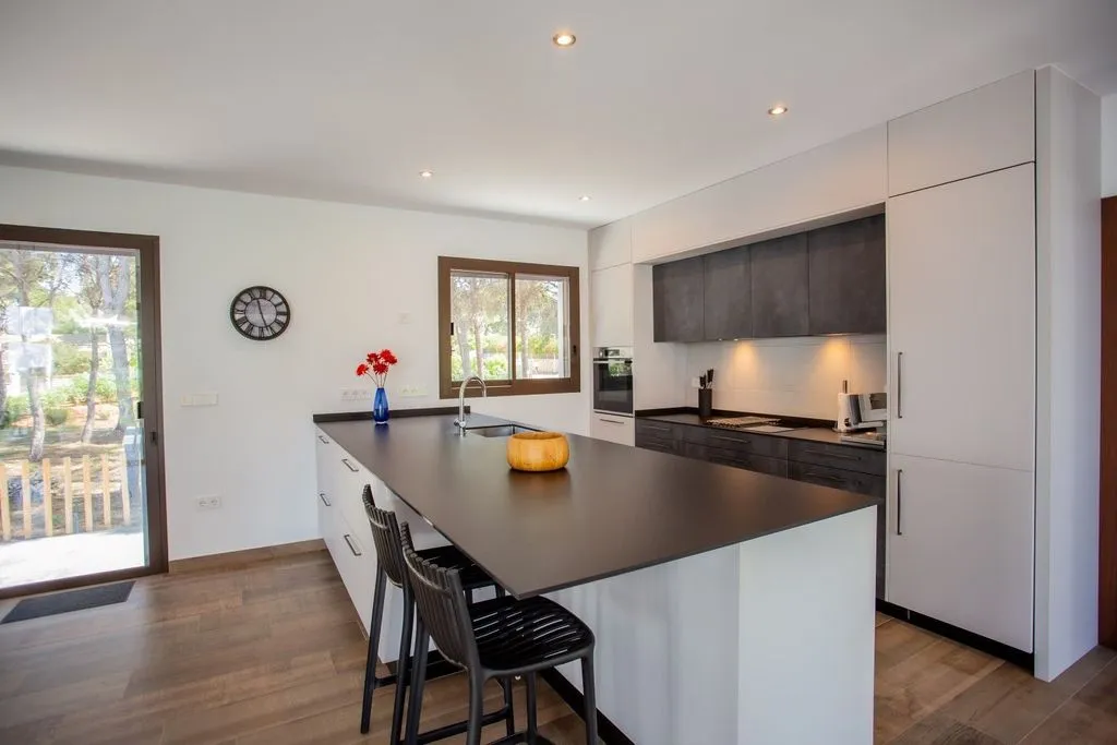 Cucina - Modern Villa with Pool in Jávea's Old Town