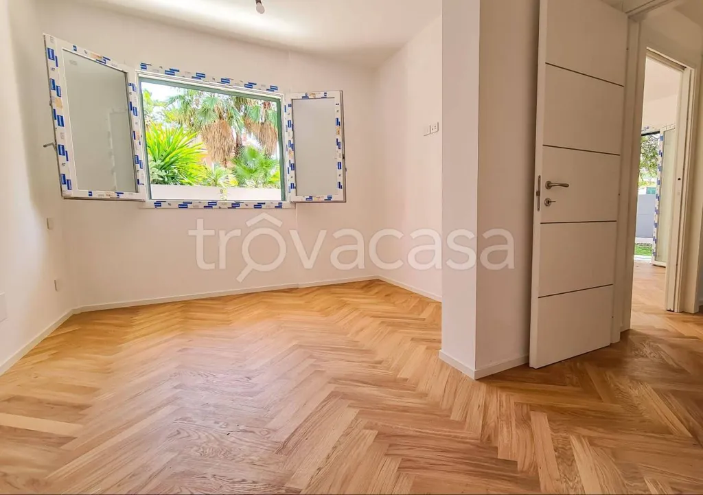 other_room
