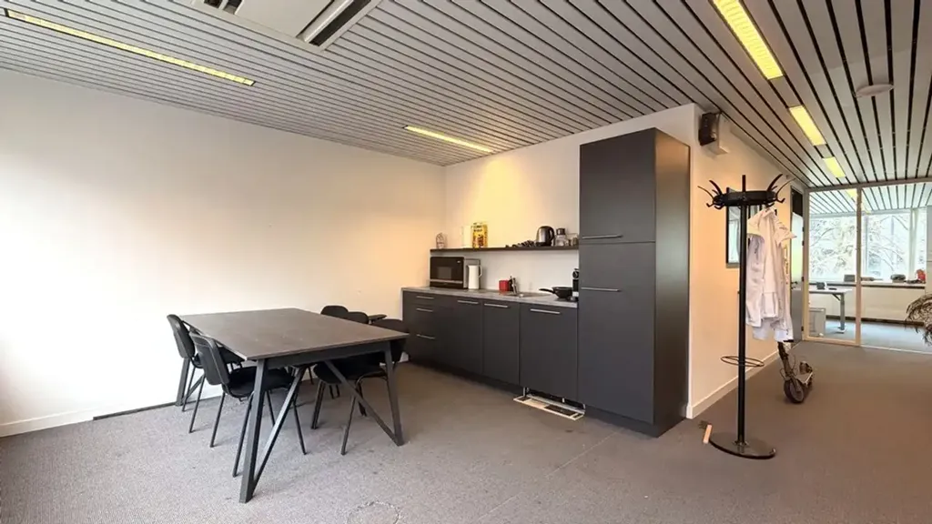Bureau - Bureau Installez-vous avec Accès Métro à Anvers