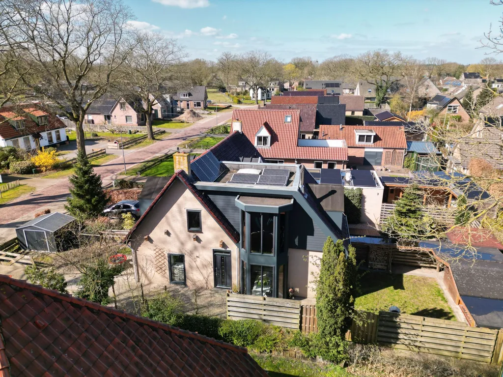 Vue aérienne - Unique Corner House in Uffelte with Garden