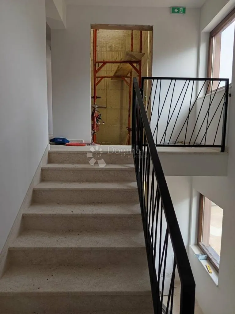 Stanze - Apartment with Terrace in Monte Zaro, Pula