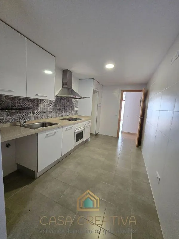 Kitchen - Apartment with Balcony in Náquera