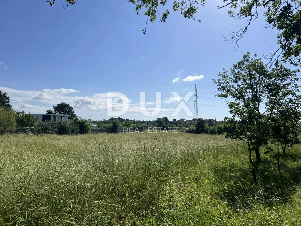 Giardino - Agricultural Land with Urbanisation Request in Pula