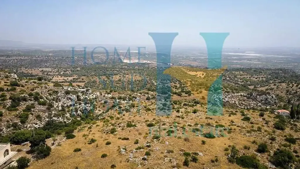 Aed - Buildable Land with Panoramic Potential in Noto