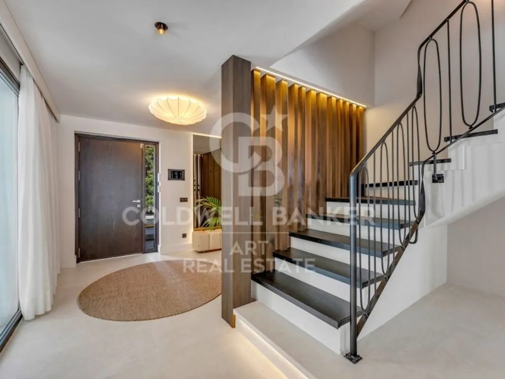 Pièces - Luxury Villa with Pool in Nueva Andalucia