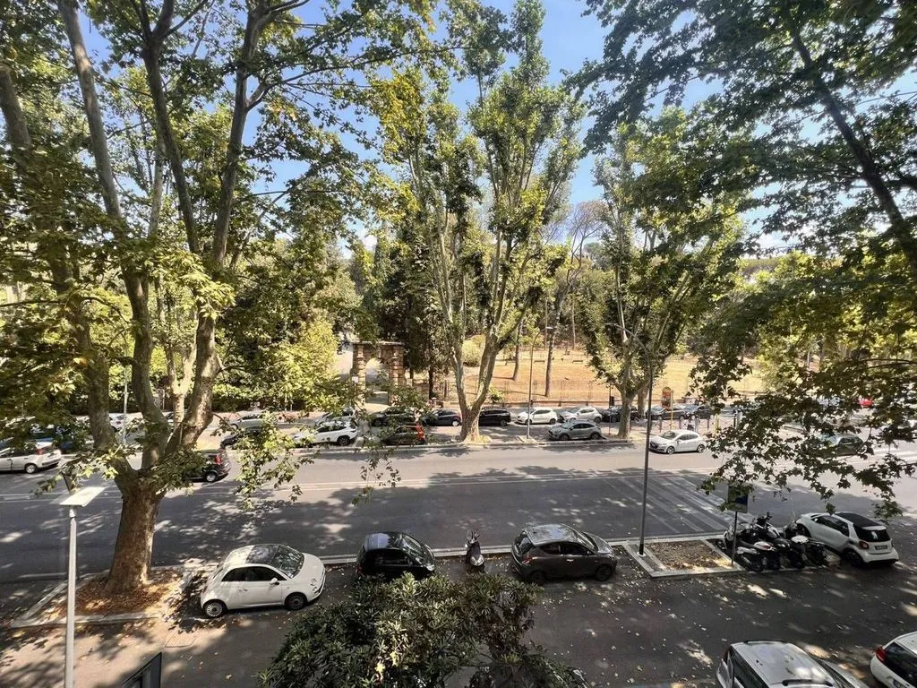 Balcon - Luxury Flat with Park View in Rome
